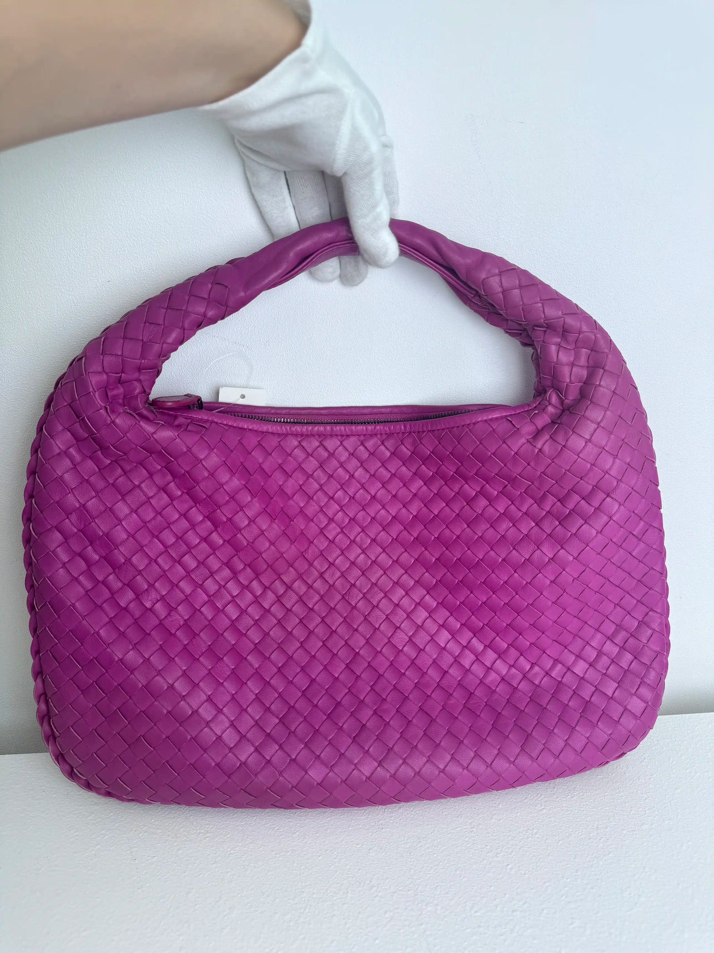 (A41) Bottega Veneta Fuchsia Pink Intrecciato Medium Hobo Ruthenium Hardware