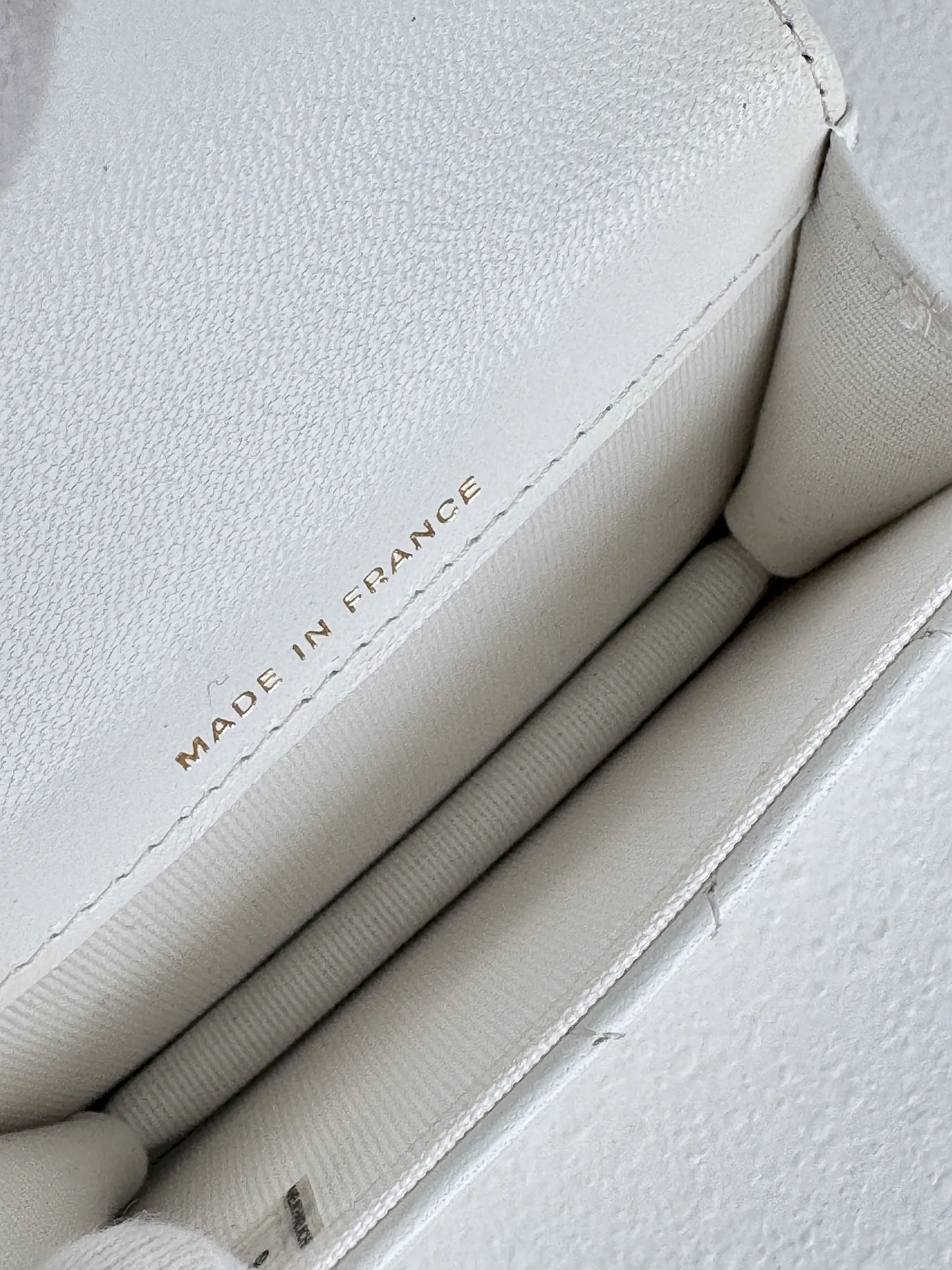 (A44) Chanel White Aged Calfskin 2021 Punk Chain Belt Bag Gold Hardware