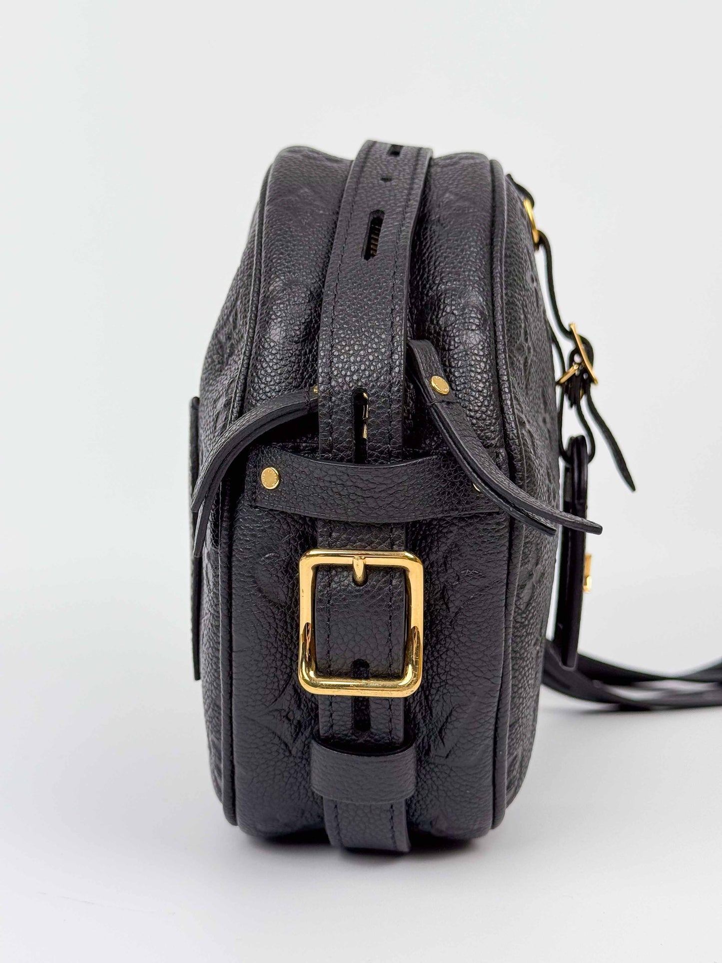 (A51) Louis Vuitton Black Empreinte Boite Chapeau Souple MM Gold Hardware