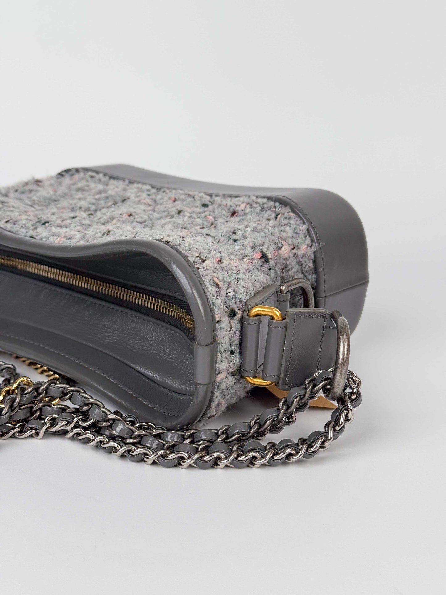 (A91) Chanel Grey Calf Leather/Tweed Small Gabrielle Hobo Bag Multi-Tone Hardware