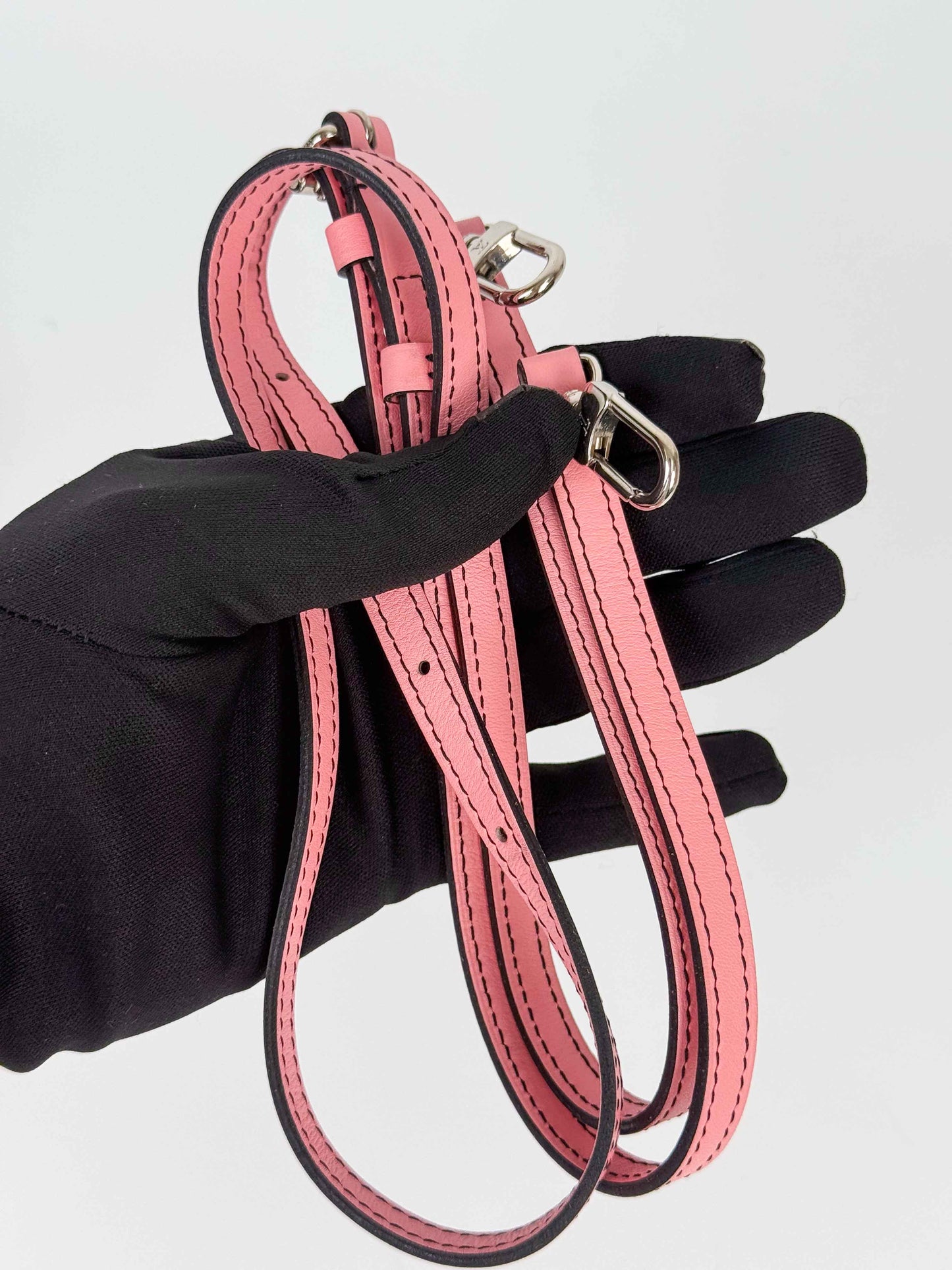 (A88) Louis Vuitton Epi Chain Flower Petite Malle Pink Crossbody Bag Silver Hardware