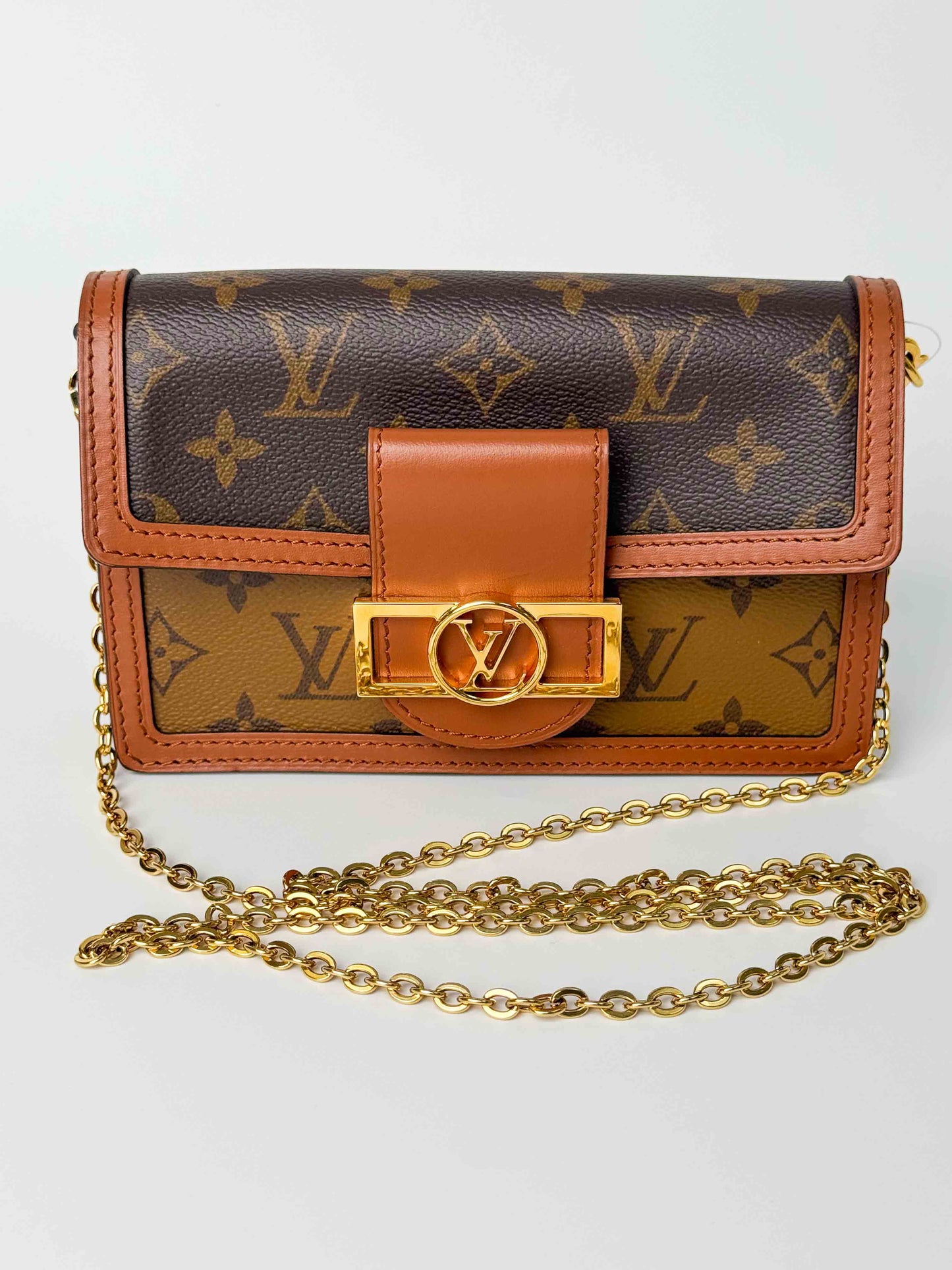 (A95) Louis Vuitton Mini Dauphine Gold Hardware