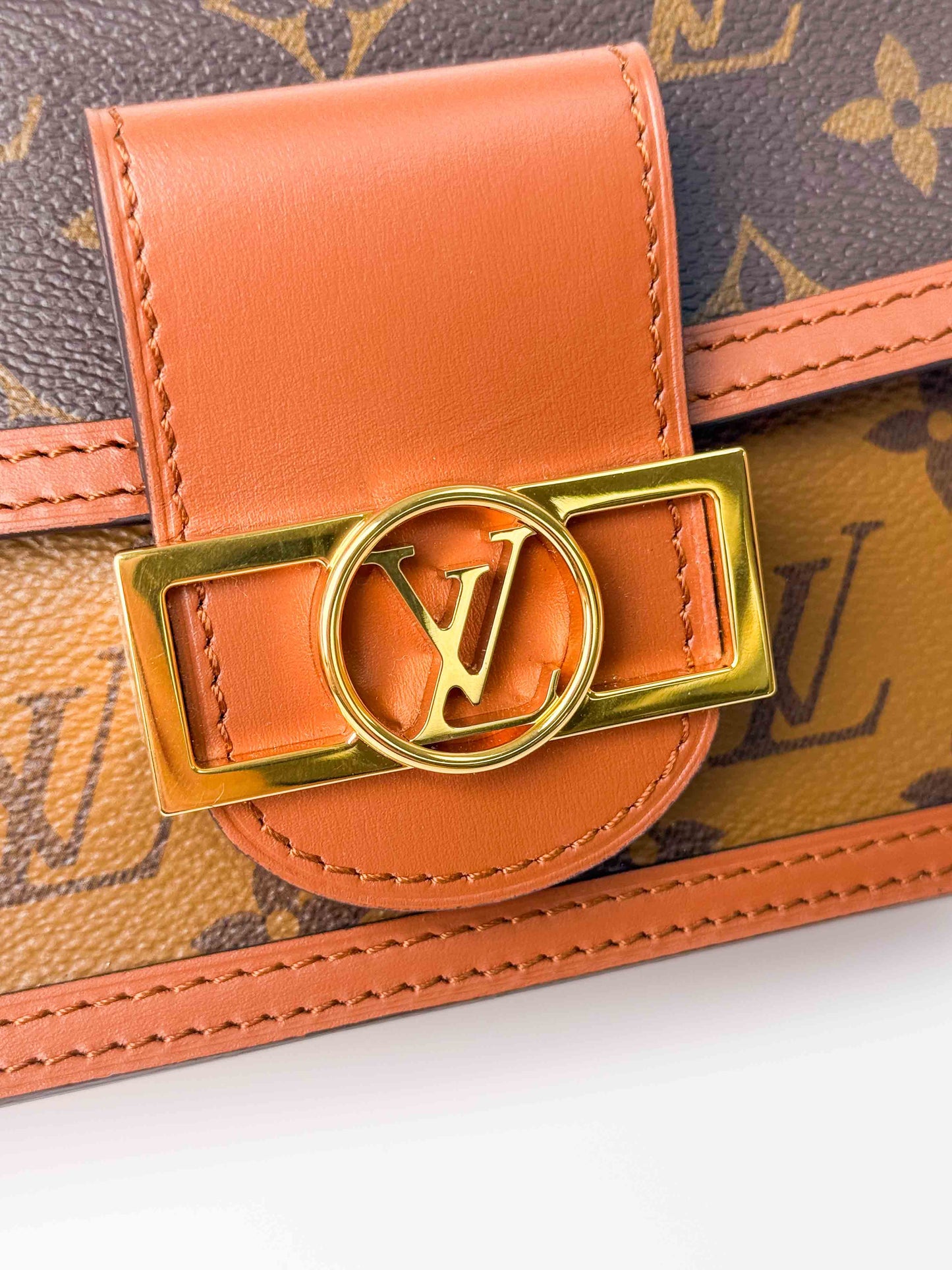 (A95) Louis Vuitton Mini Dauphine Gold Hardware