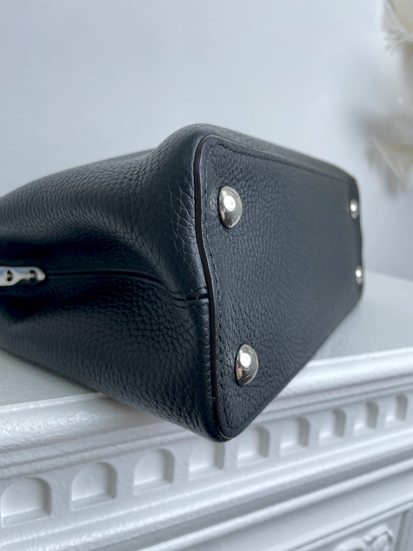 (A28) Louis Vuitton MM Black with Python Capucines Silver Hardware Python and Leather Strap