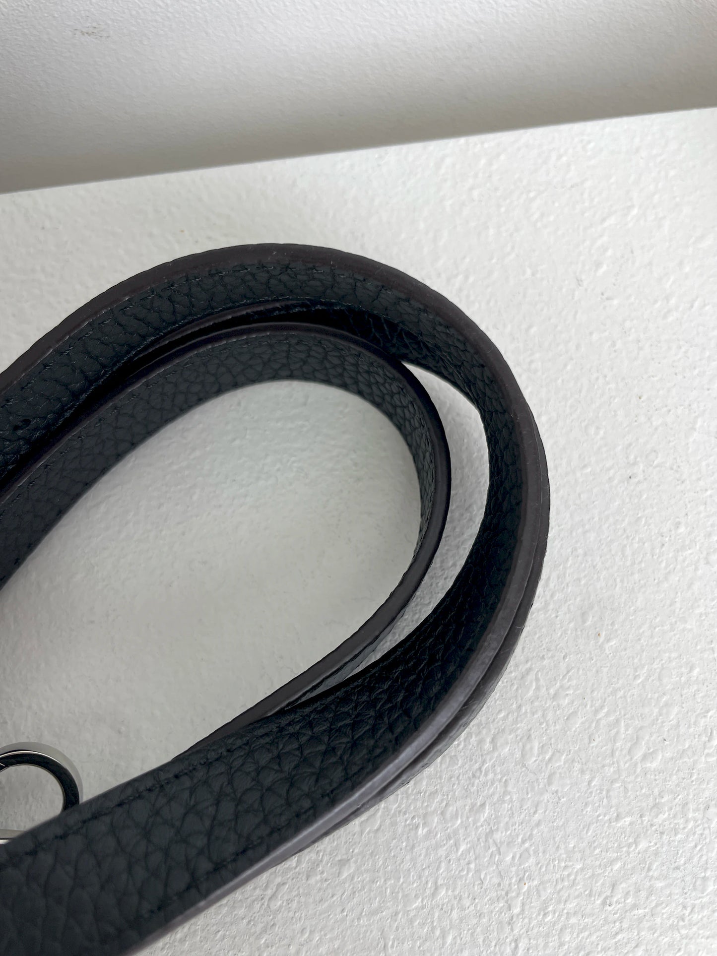 (A28) Louis Vuitton MM Black with Python Capucines Silver Hardware Python and Leather Strap