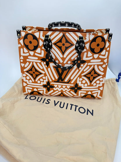 (AJ50) Louis Vuitton Crafty Onthego GM Shoulder Bag, Gold Hardware