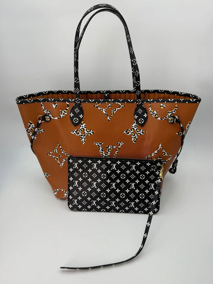 (AJ54) Louis Vuitton Monogram Jungle Neverfull MM, Gold Hardware