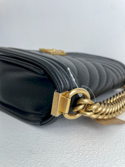(A33) Chanel Black Caviar Chevron Medium LeBoy Antique Gold Hardware