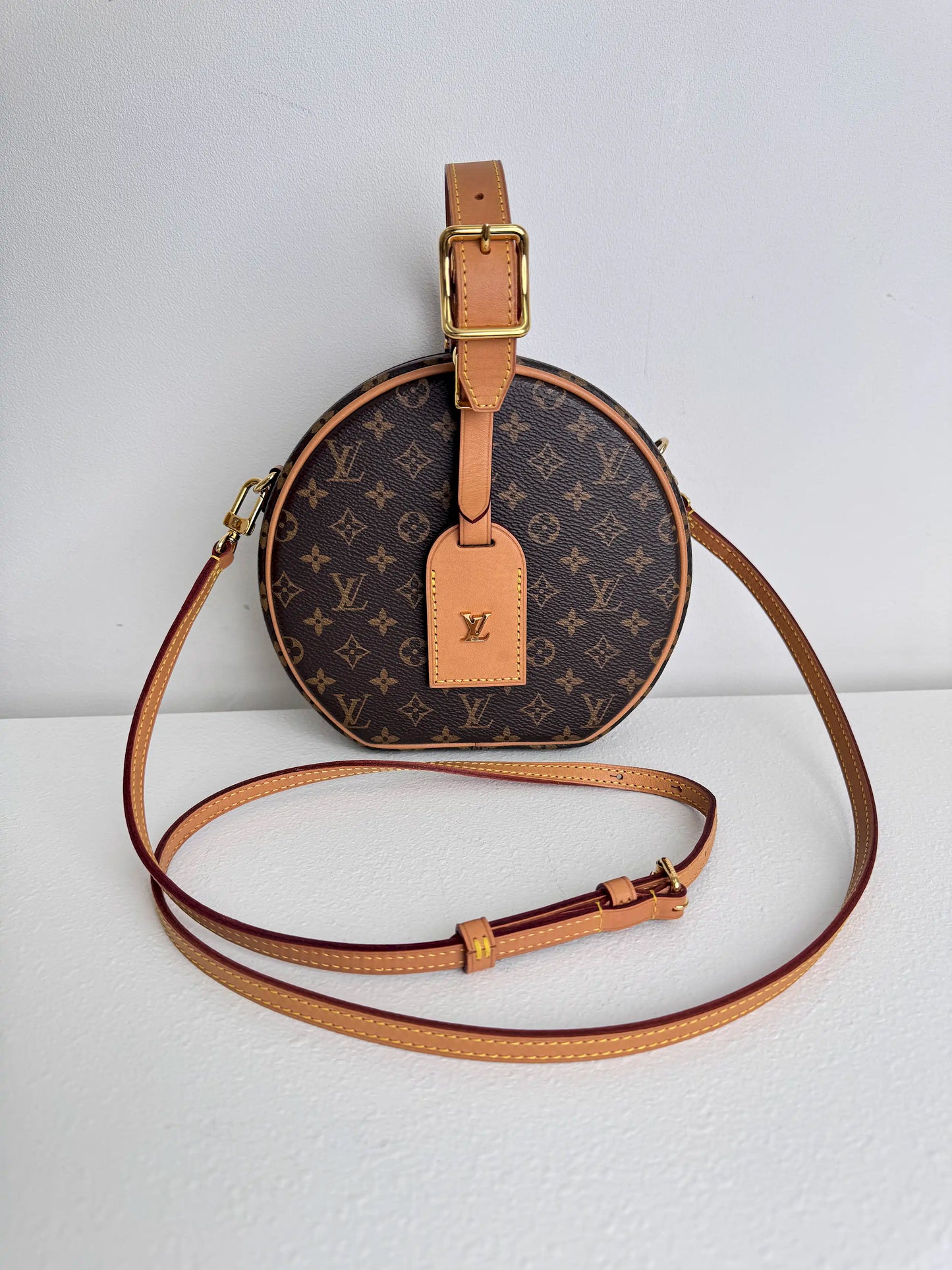 (A15) Louis Vuitton Monogram Petite Boite Chapeau Gold Hardware Removable and Adjustable Crossbody Strap