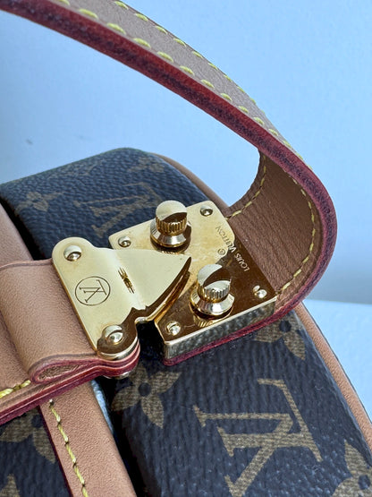 (A15) Louis Vuitton Monogram Petite Boite Chapeau Gold Hardware Removable and Adjustable Crossbody Strap