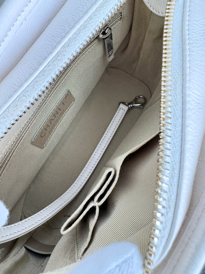 (A18) Chanel White Calfskin Chevron Small Gabrielle Gold/Silver/Ruthenium Hardware Series 29 Year 2020 Light Mark on Bottom