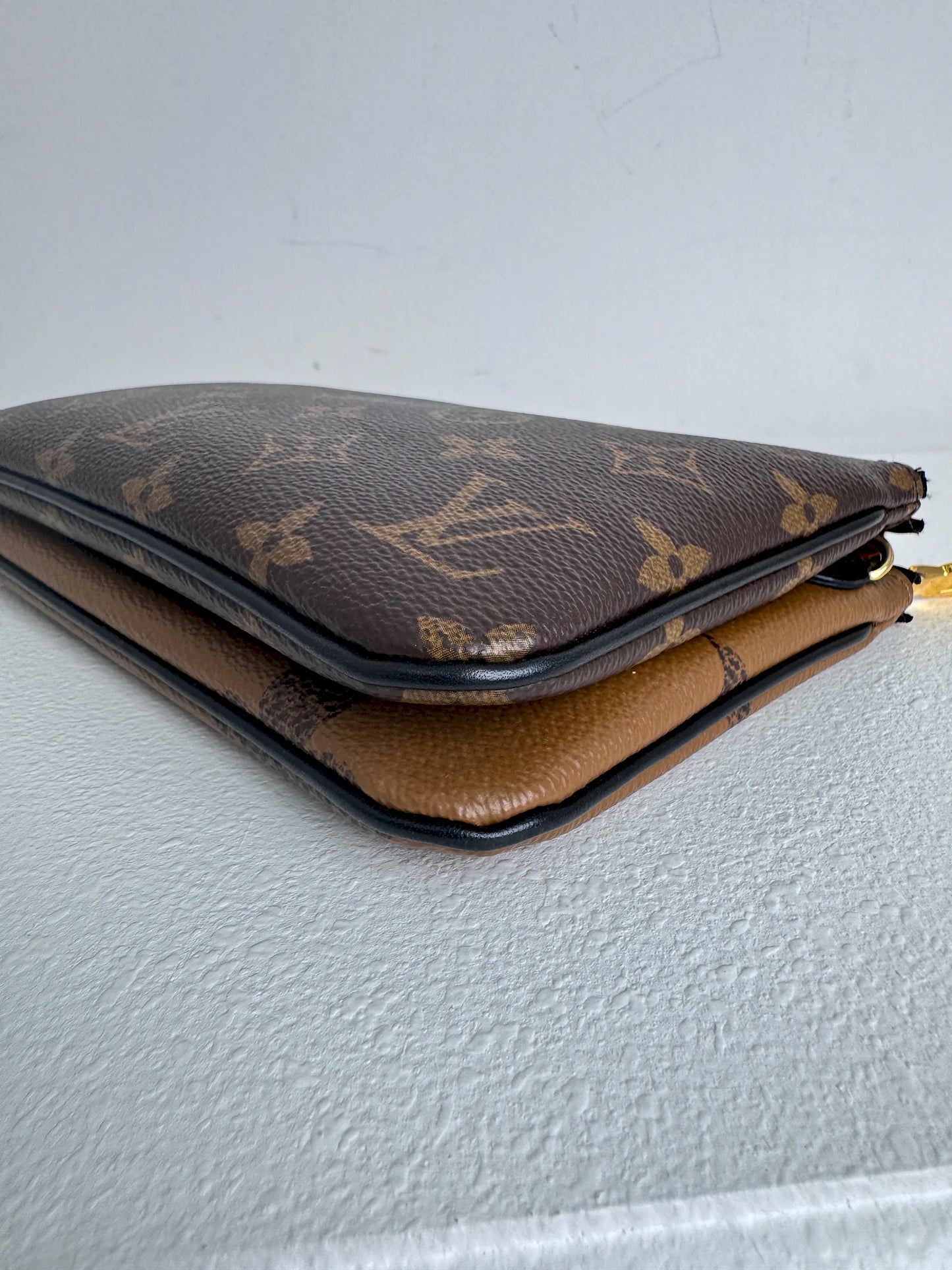 (A38) Louis Vuitton Reverse Monogram Double Zip Pochette Gold Hardware