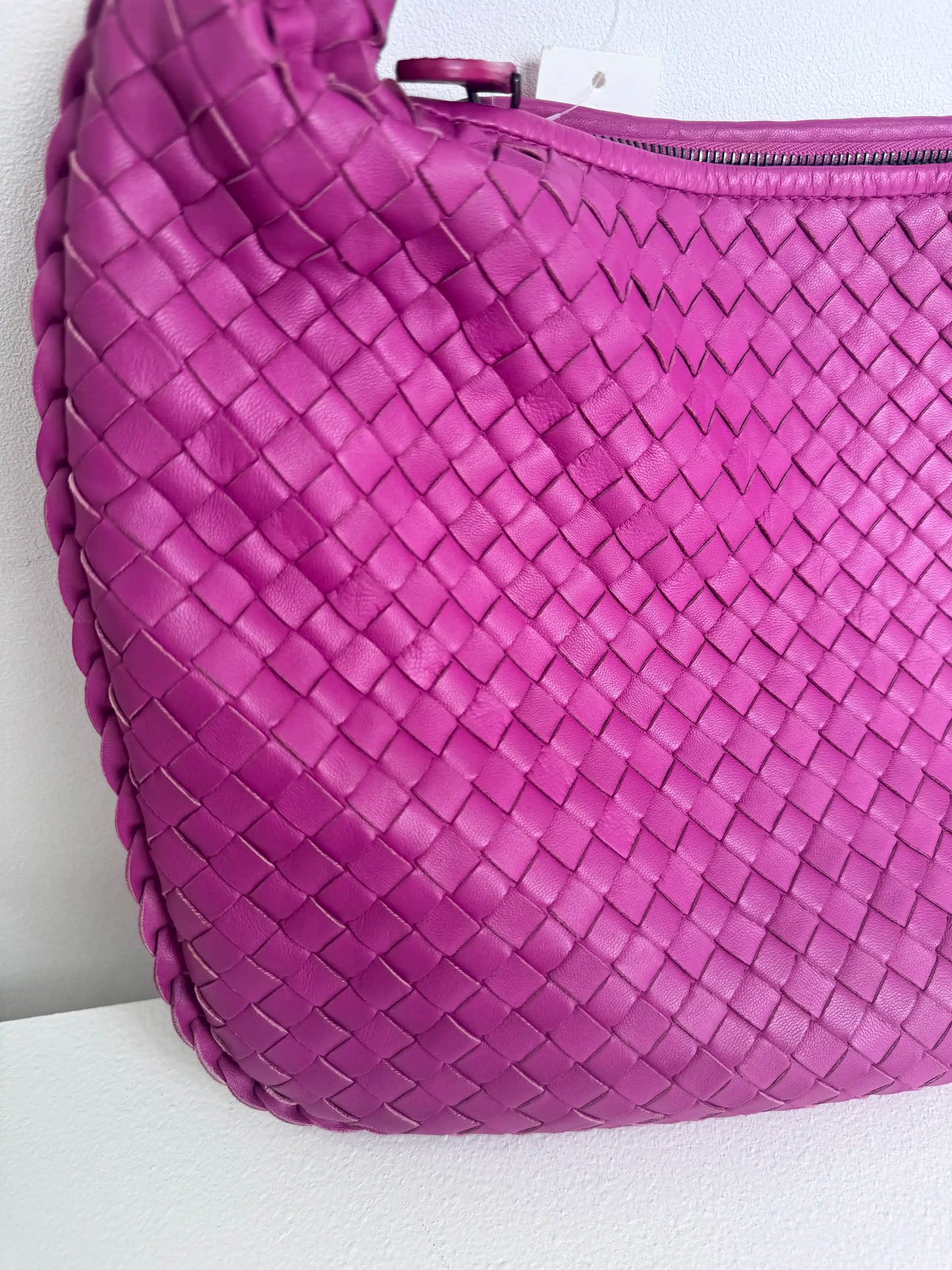 (A41) Bottega Veneta Fuchsia Pink Intrecciato Medium Hobo Ruthenium Hardware