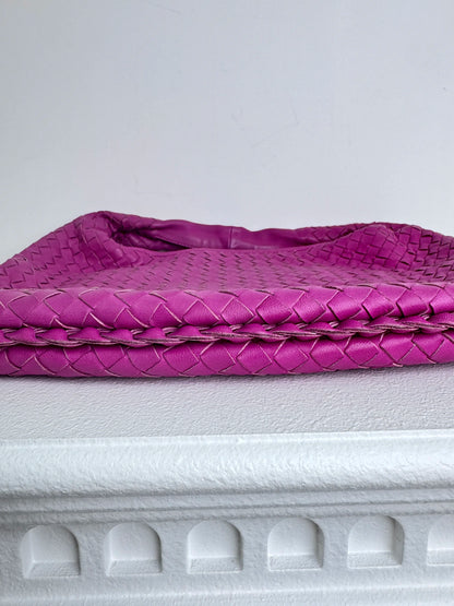 (A41) Bottega Veneta Fuchsia Pink Intrecciato Medium Hobo Ruthenium Hardware