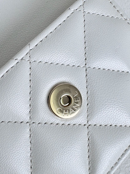 (A44) Chanel White Aged Calfskin 2021 Punk Chain Belt Bag Gold Hardware