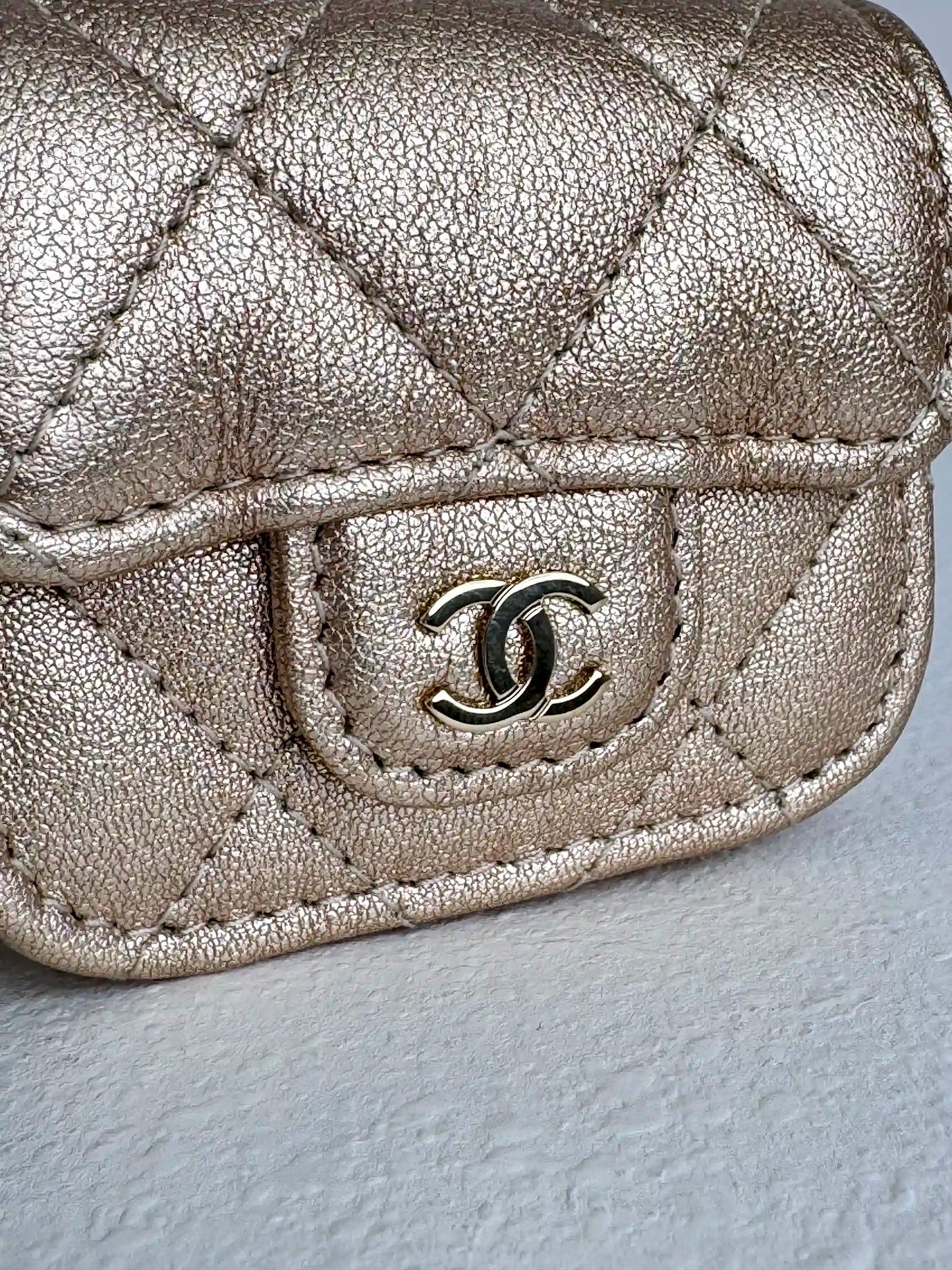(A45) Chanel Champagne Gold Round Pouch & AirPods Holder Bag Charm Lambskin Champagne Gold Hardware