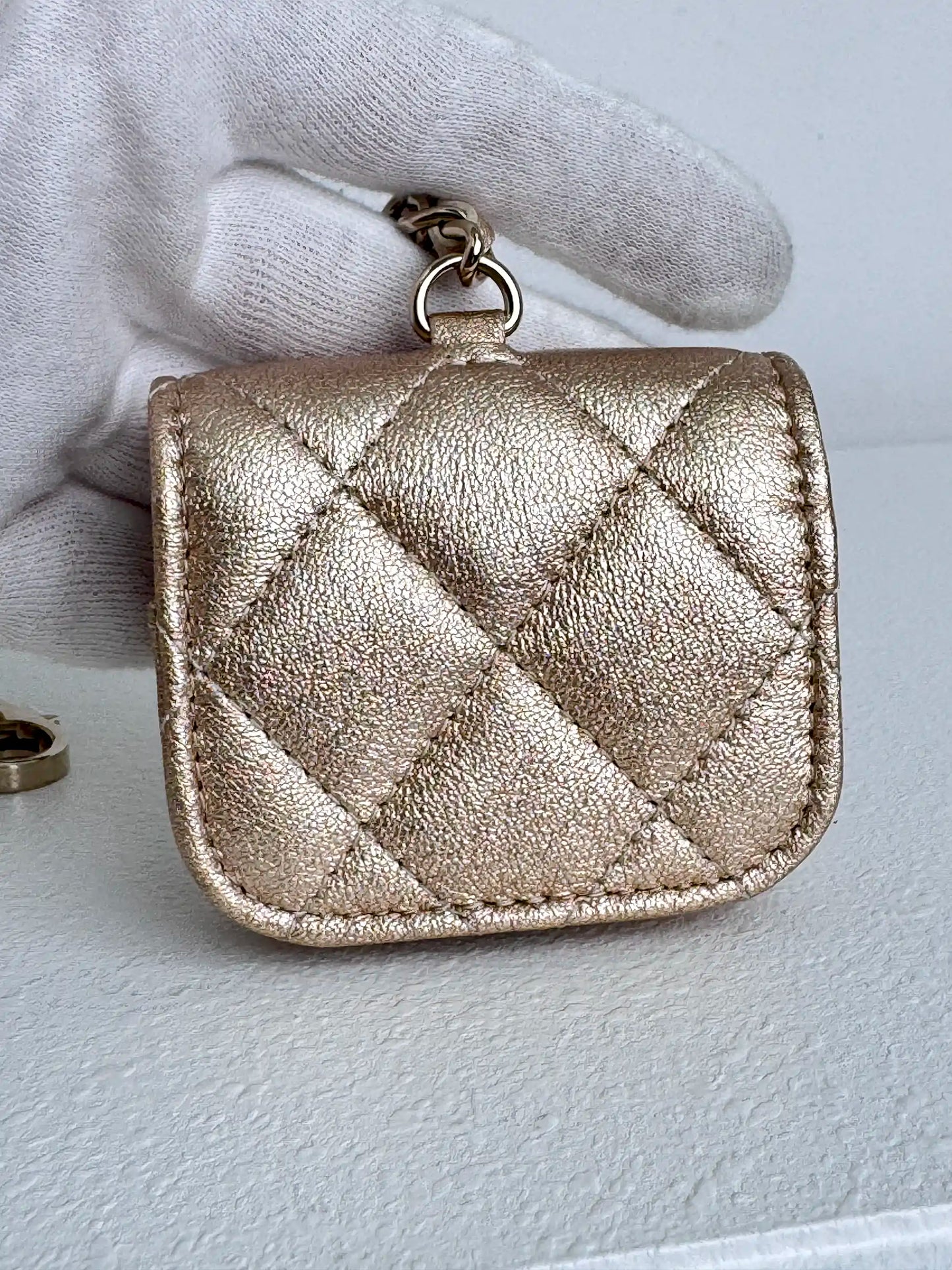 (A45) Chanel Champagne Gold Round Pouch & AirPods Holder Bag Charm Lambskin Champagne Gold Hardware