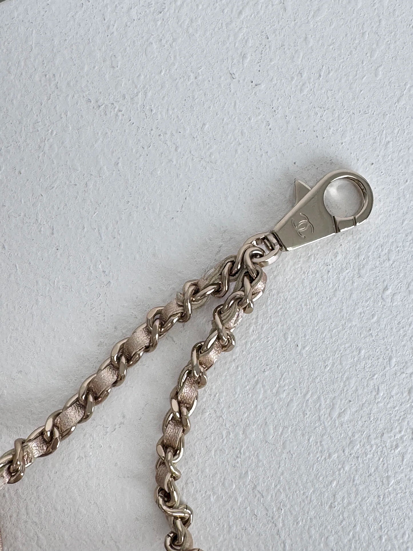 (A45) Chanel Champagne Gold Round Pouch & AirPods Holder Bag Charm Lambskin Champagne Gold Hardware