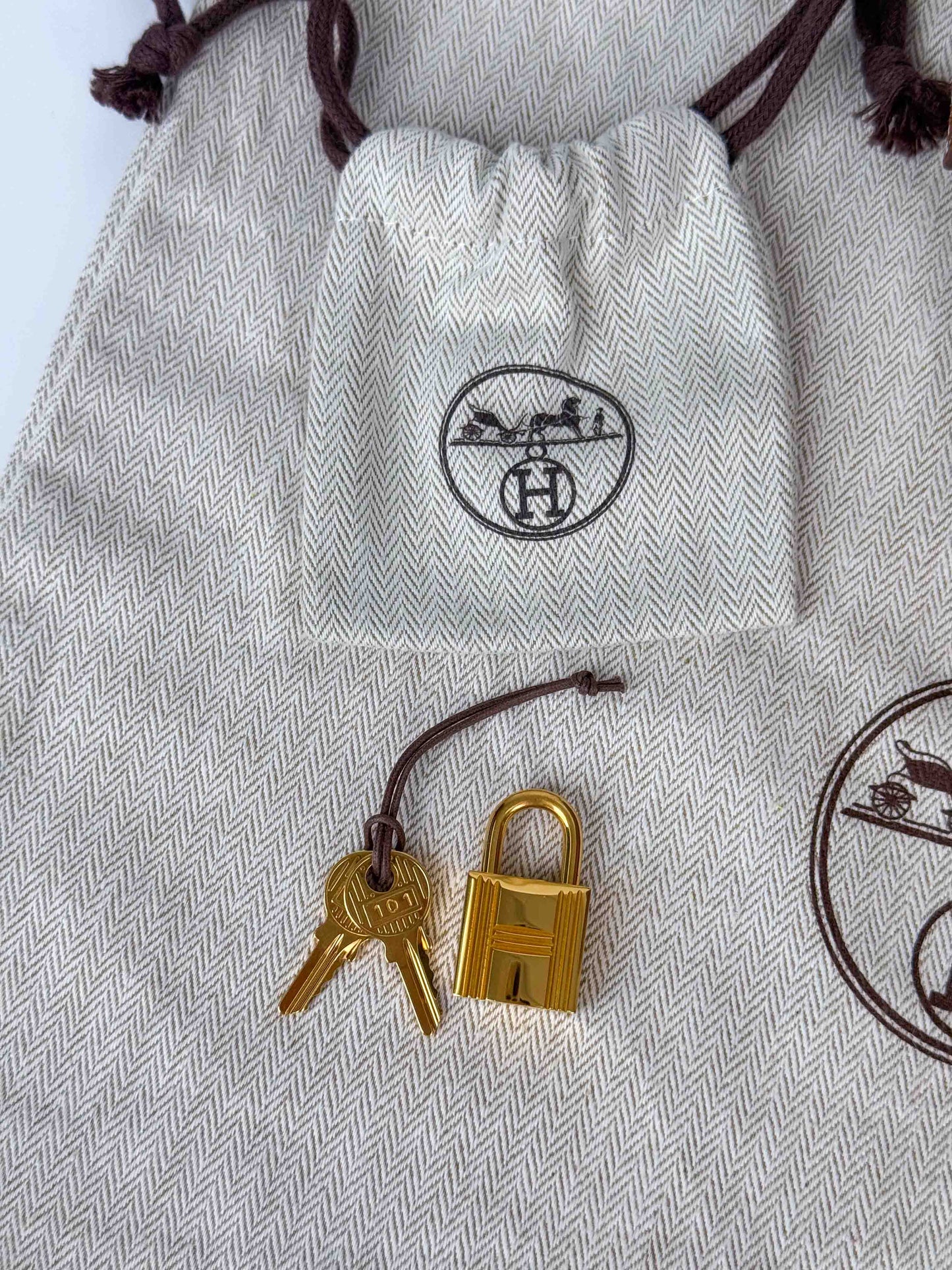 (A69) Hermès Gold Picotin 18 Bag with Gold Hardware