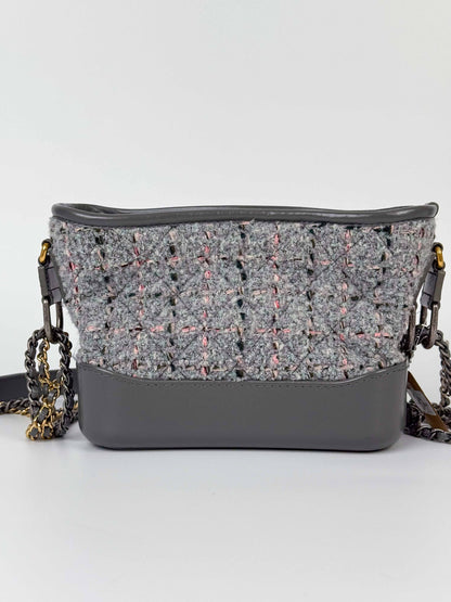 (A91) Chanel Grey Calf Leather/Tweed Small Gabrielle Hobo Bag Multi-Tone Hardware
