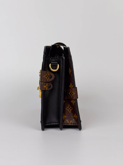 (A86) Louis Vuitton Soft Trunk Monogram Crossbody Bag Gold Hardware