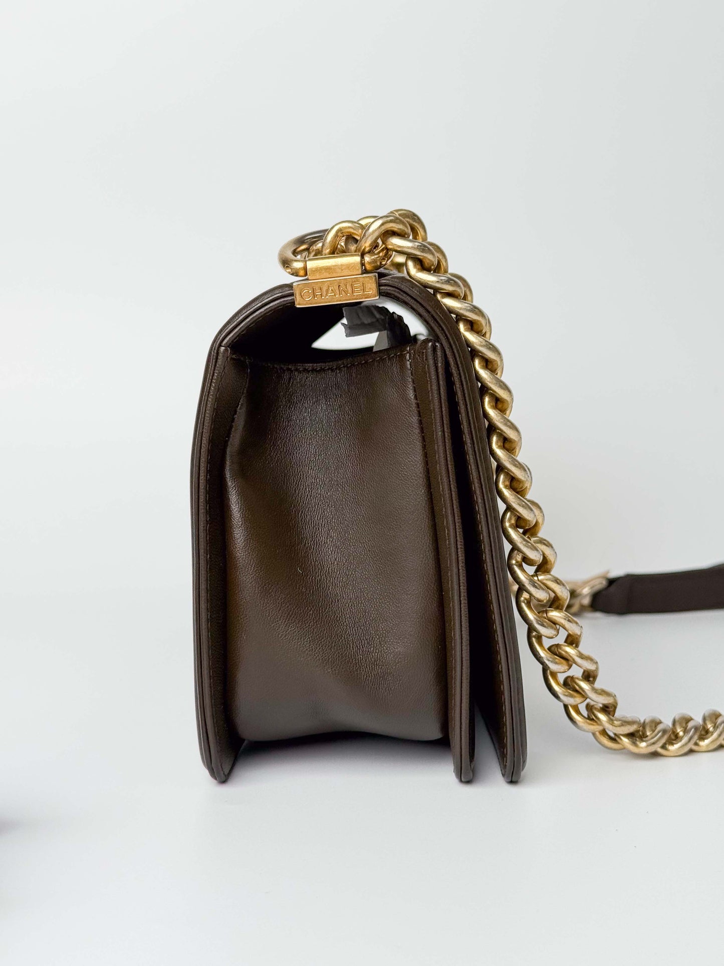 (A81) Chanel Brown Calf Leather Medium Le Boy Bag Gold Hardware