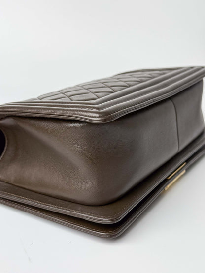 (A81) Chanel Brown Calf Leather Medium Le Boy Bag Gold Hardware
