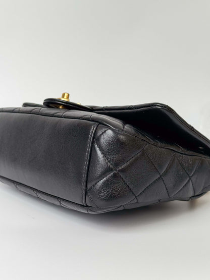 (A117) Chanel Black Calfskin Medium Single Flap, Gold Hardware
