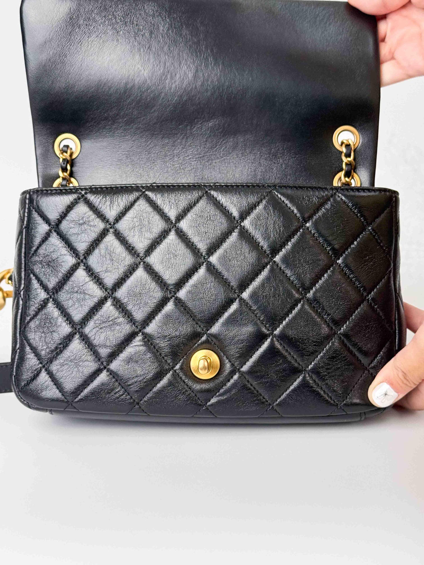 (A117) Chanel Black Calfskin Medium Single Flap, Gold Hardware