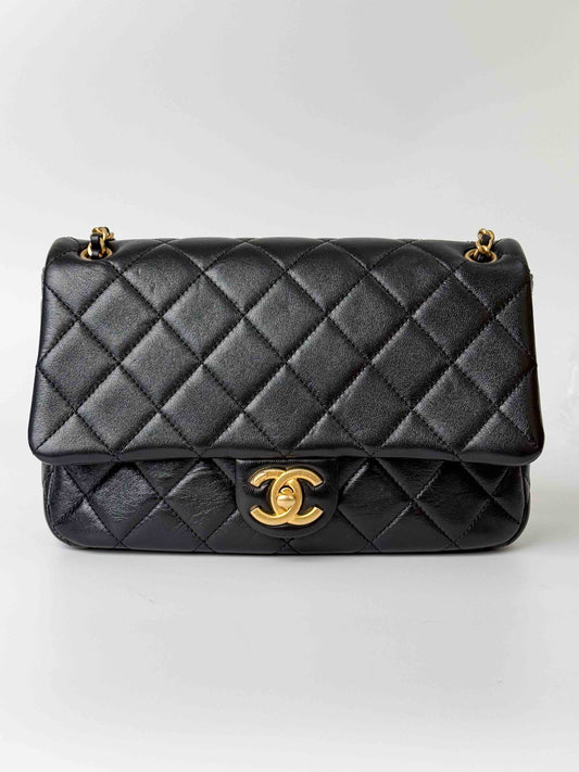 (A117) Chanel Black Calfskin Medium Single Flap, Gold Hardware