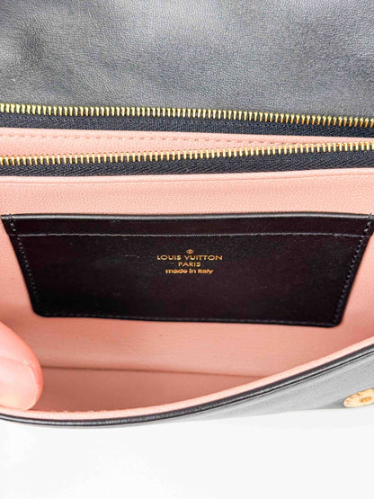 (A102) Louis Vuitton Coussin Chain Pochette Gold Hardware