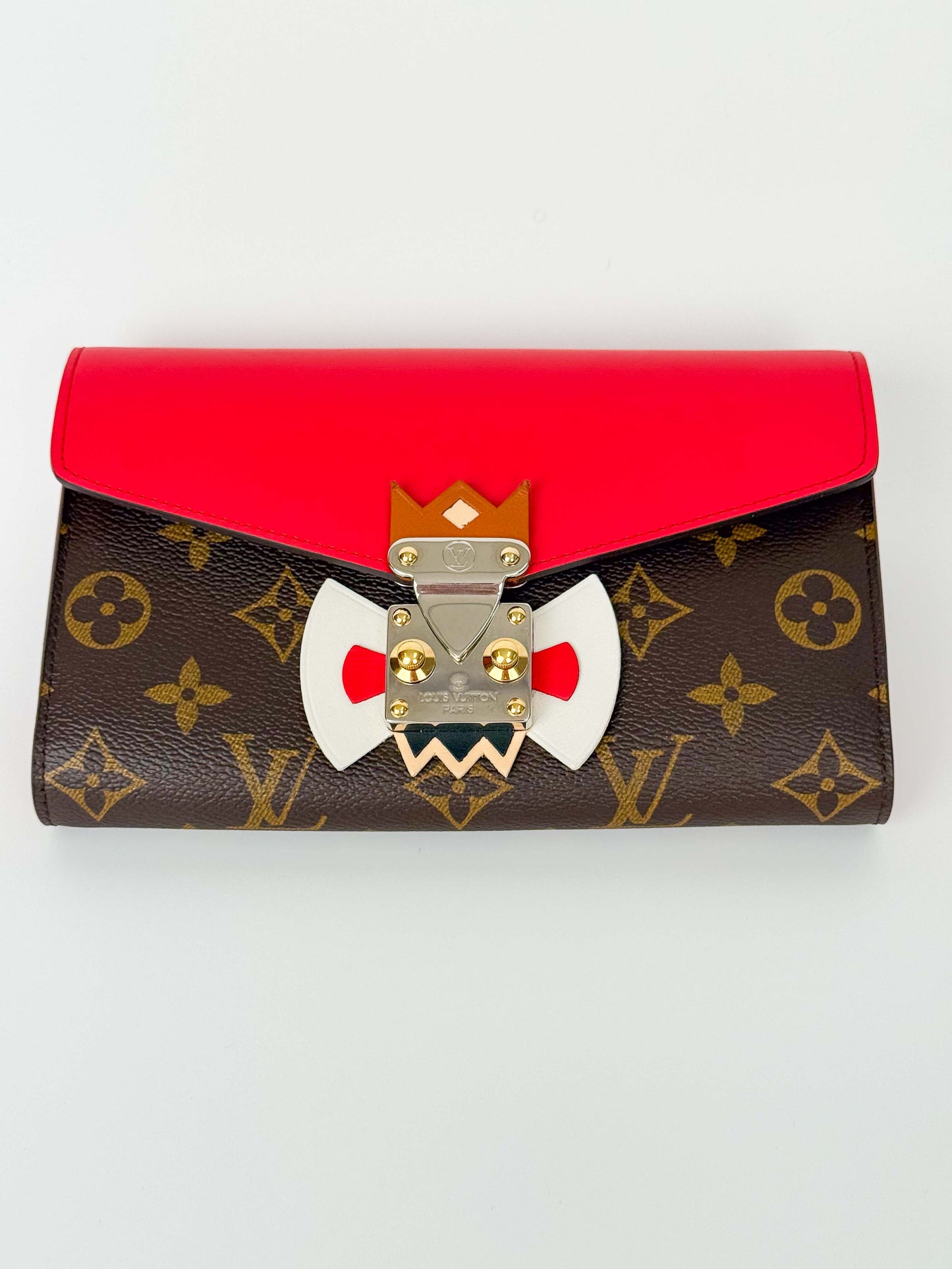 (A106) Louis Vuitton Monogram Tribal Mask Sarah Wallet on Chain, Silver Hardware