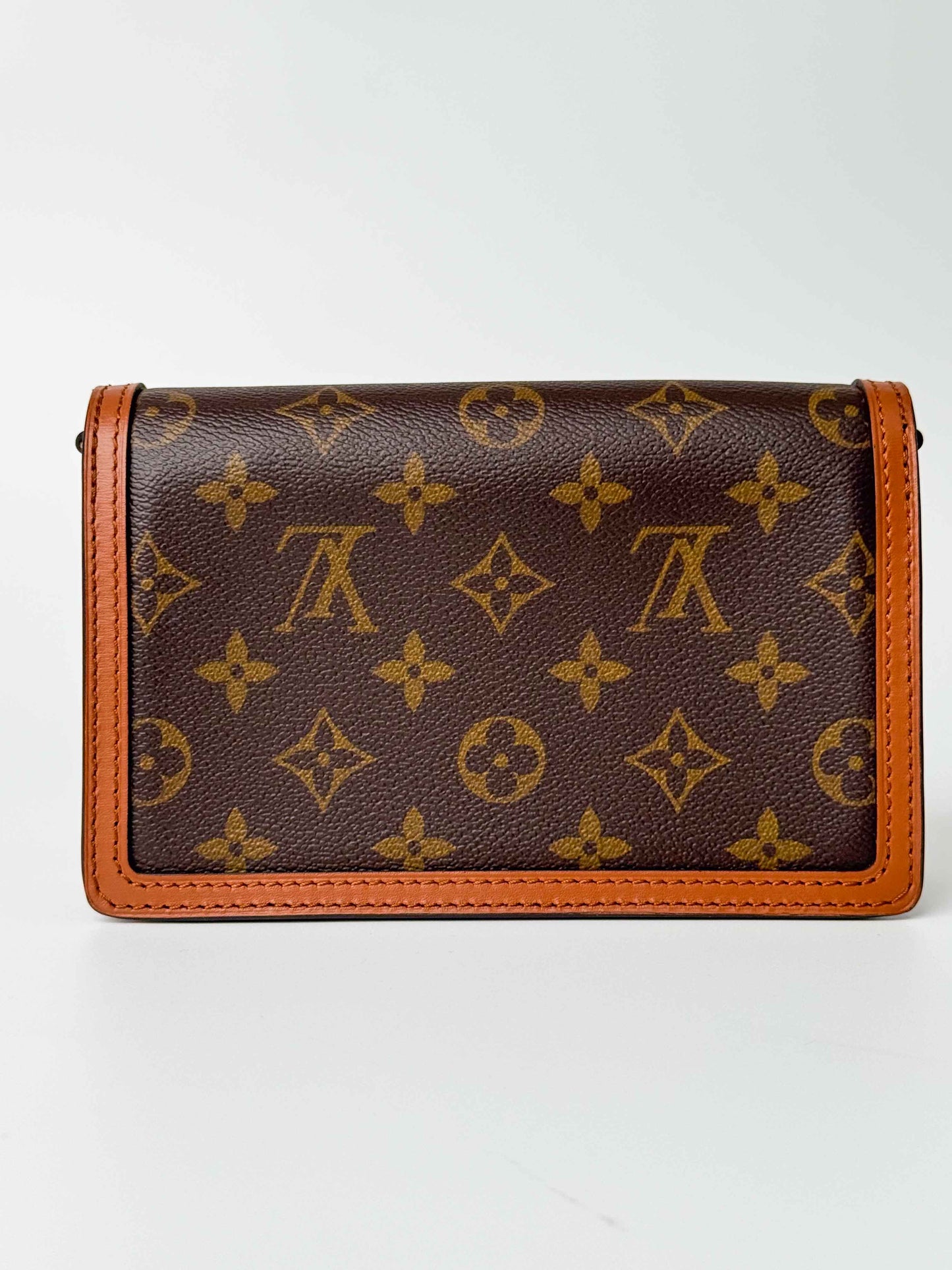 (A95) Louis Vuitton Mini Dauphine Gold Hardware