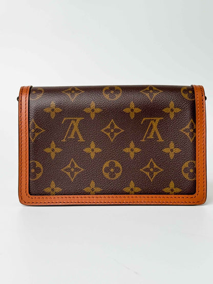 (A95) Louis Vuitton Mini Dauphine Gold Hardware