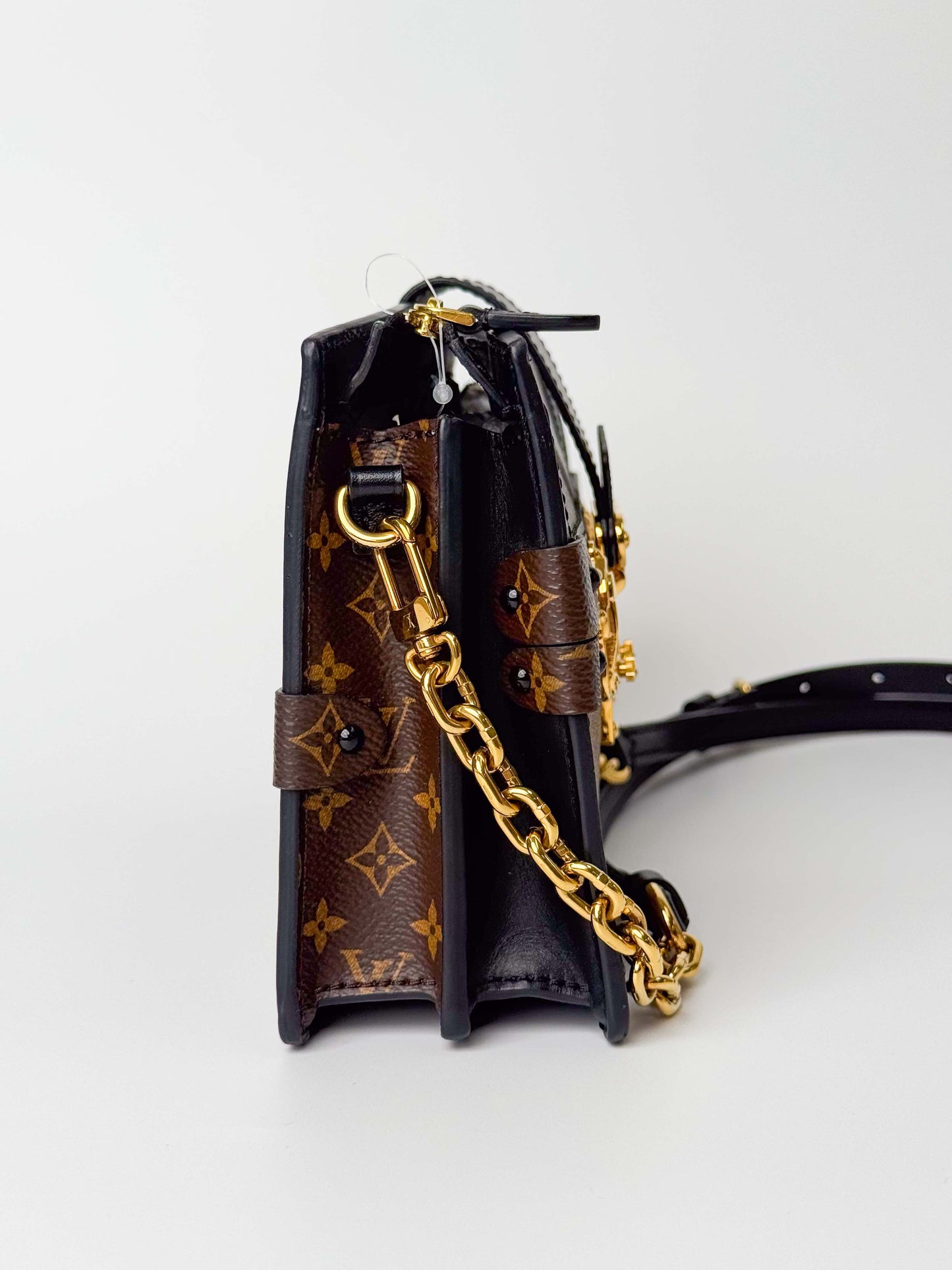 (A93) Louis Vuitton Monogram Petite Malle Gold Hardware