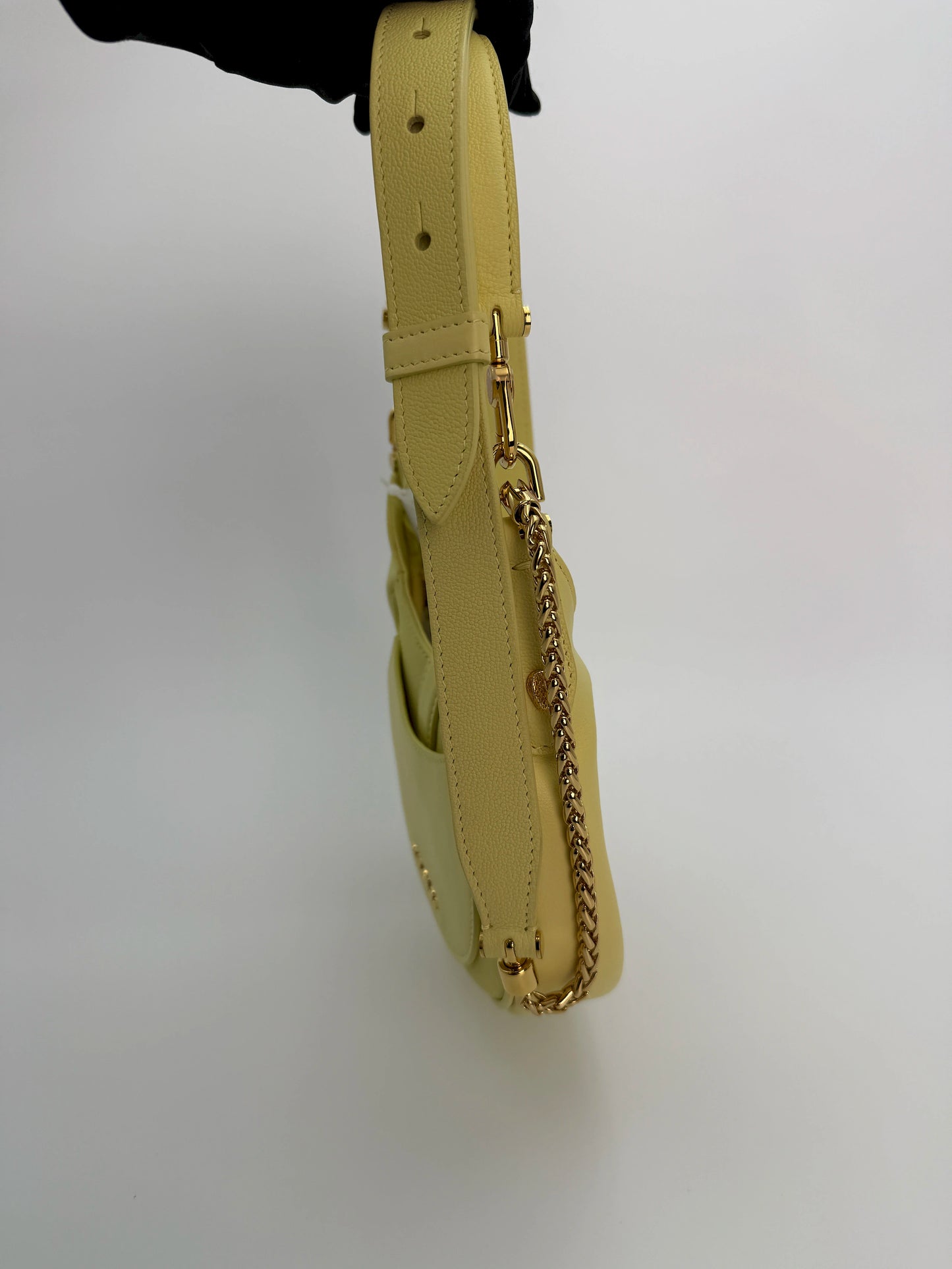(AJ2) Bvlgari Yellow Calf Leather Small Serpenti Ellipse 2-Way Bag, Gold Hardware