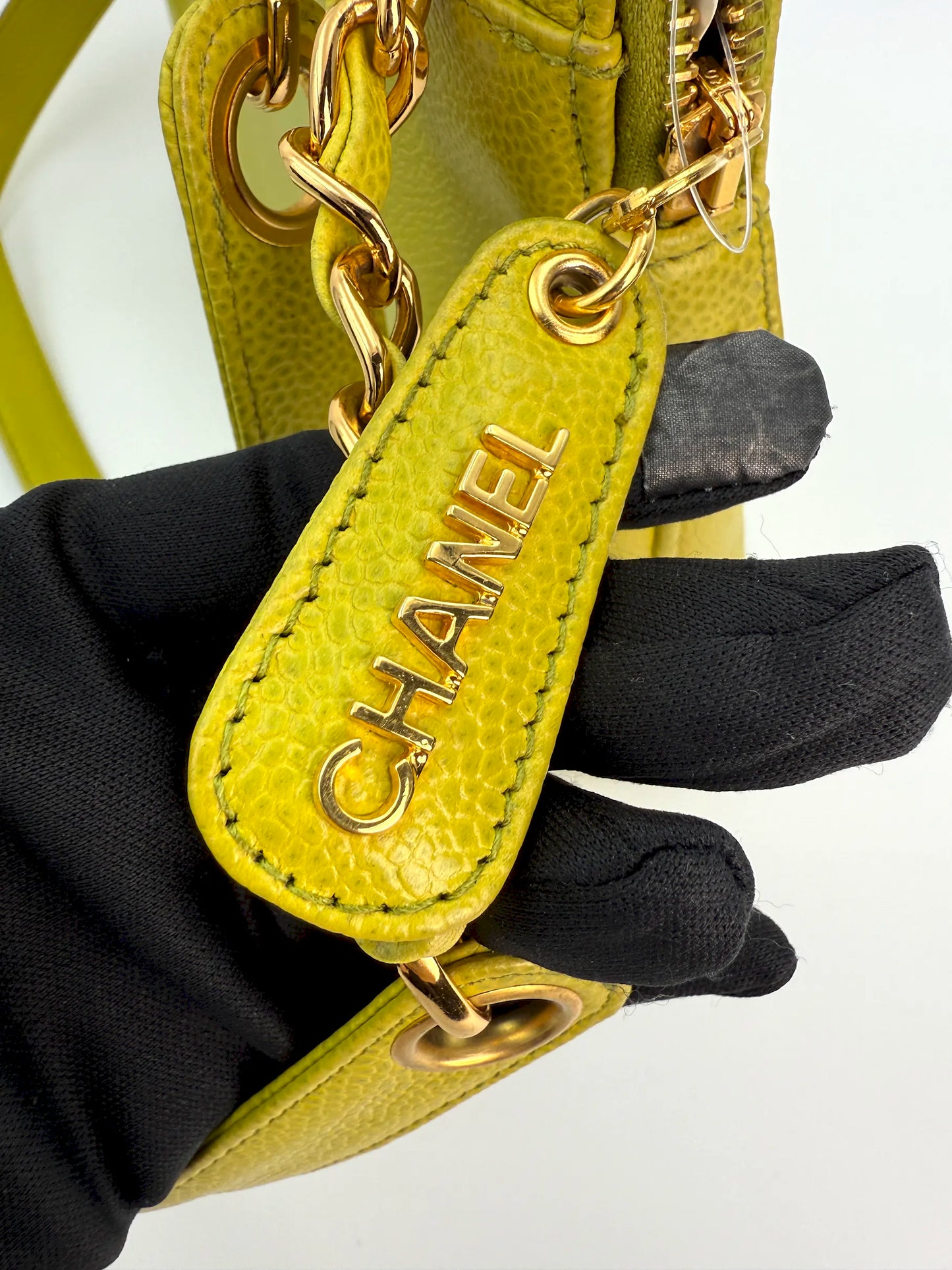 (AJ1) Chanel Vintage Logo Shoulder Bag, Lime Green Caviar, 24K Gold Plated Hardware