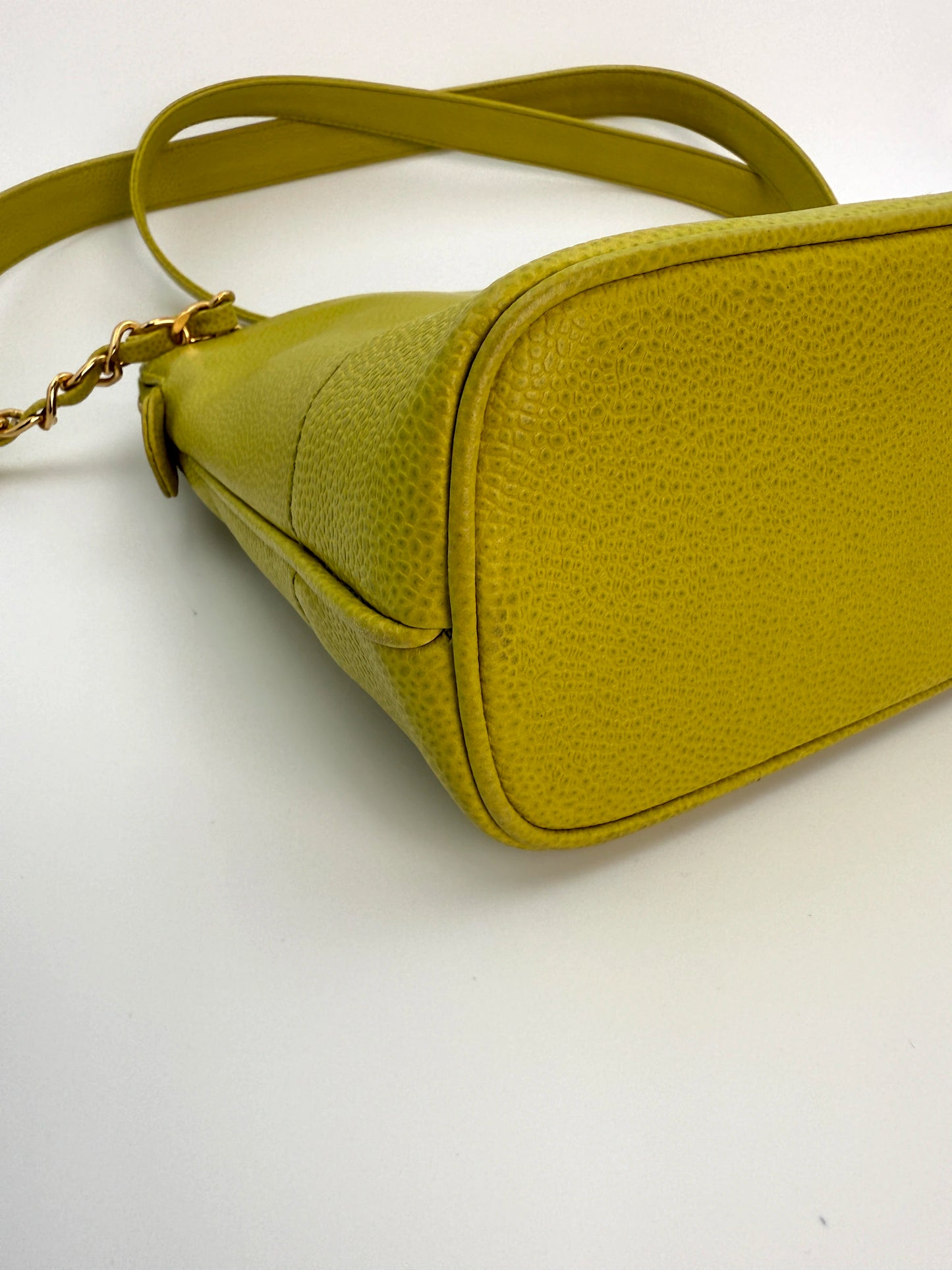 (AJ1) Chanel Vintage Logo Shoulder Bag, Lime Green Caviar, 24K Gold Plated Hardware