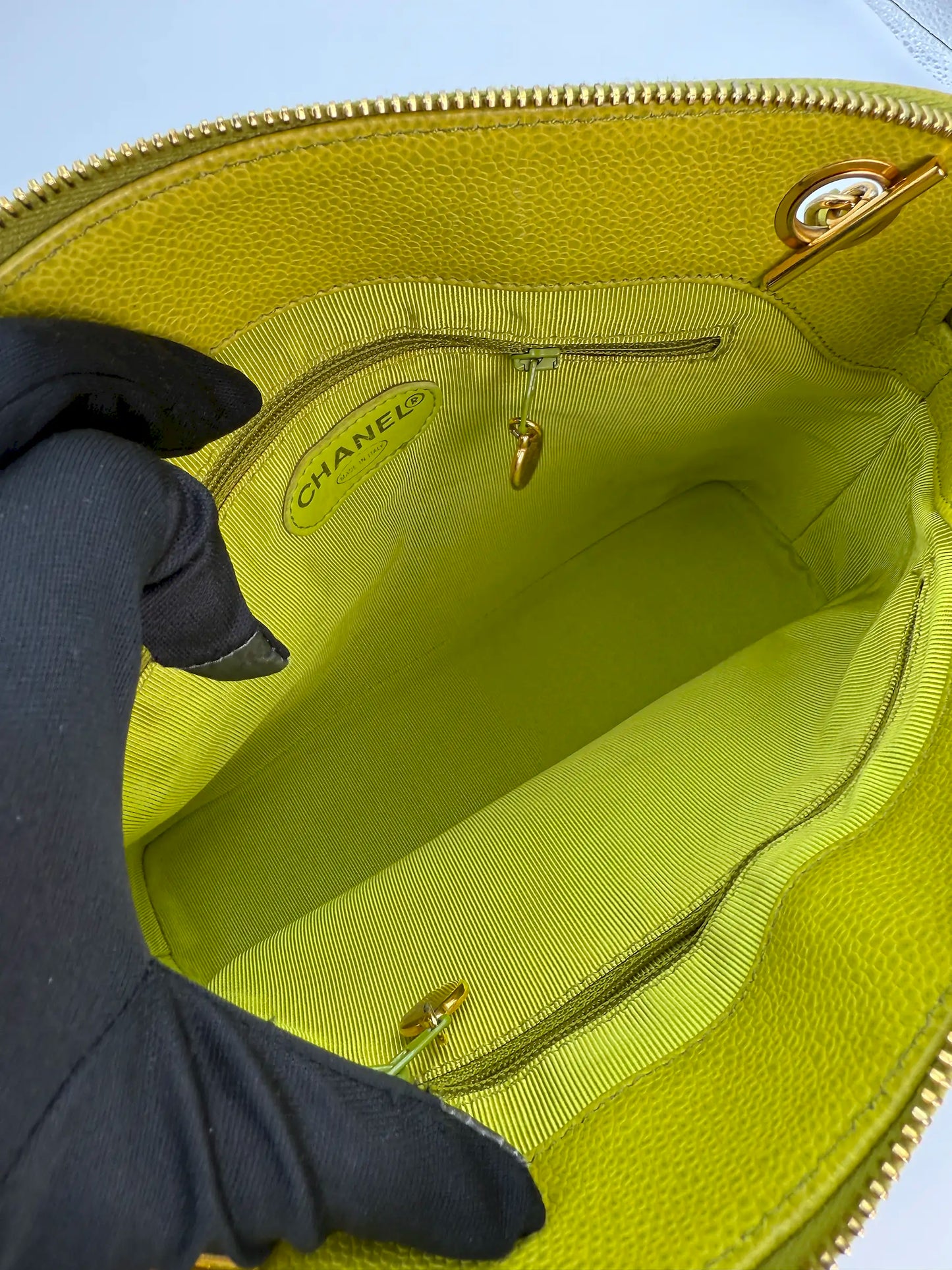 (AJ1) Chanel Vintage Logo Shoulder Bag, Lime Green Caviar, 24K Gold Plated Hardware