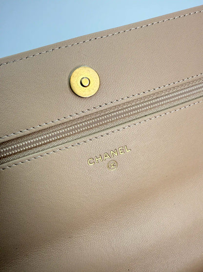 (AJ35) Chanel Beige Lambskin 19 Wallet on Chain, Gold & Silver Hardware