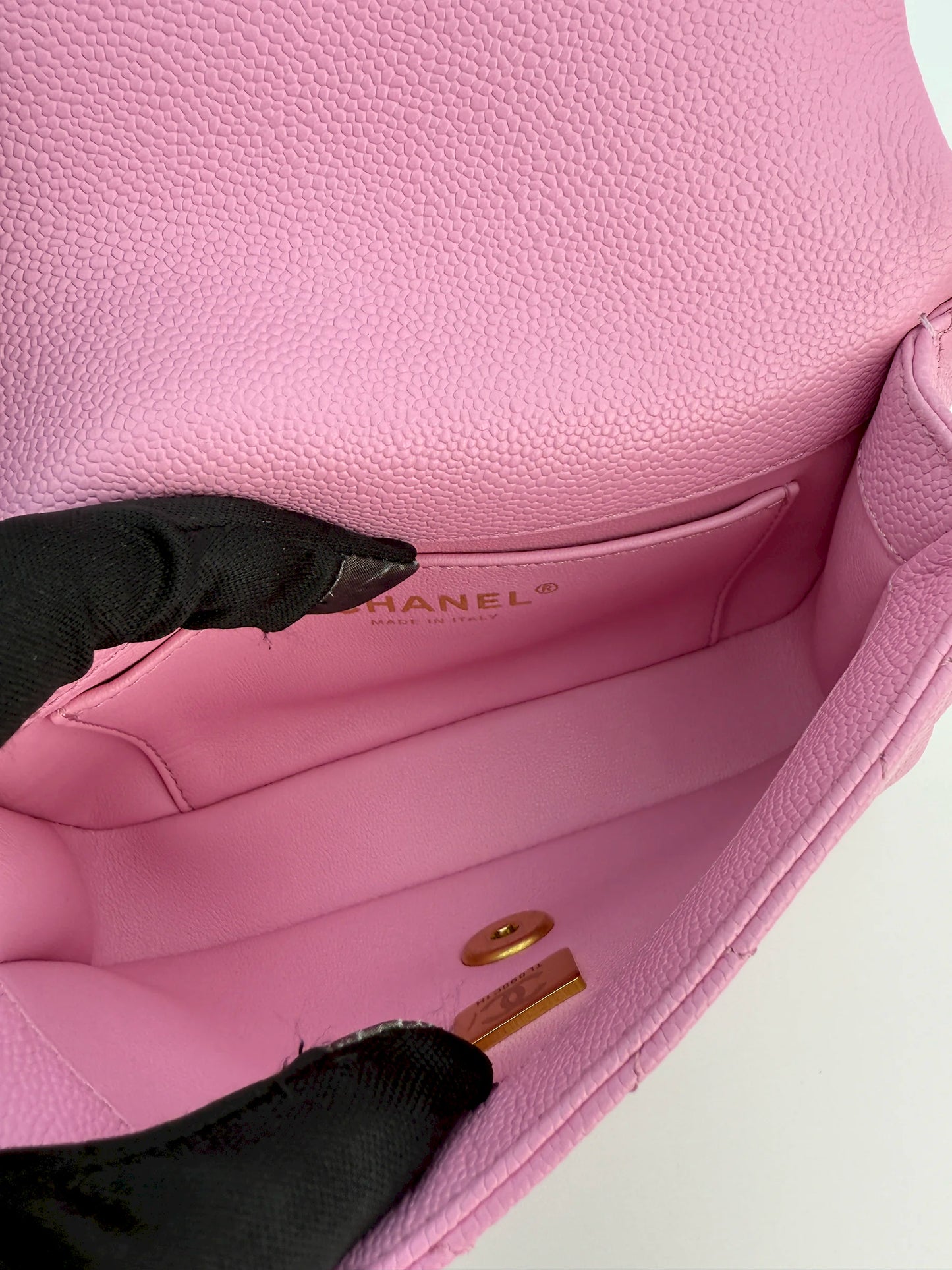 (AJ39) Chanel 23P Pink Caviar Sweetheart Crush Square Flap Bag, Antique Gold Hardware