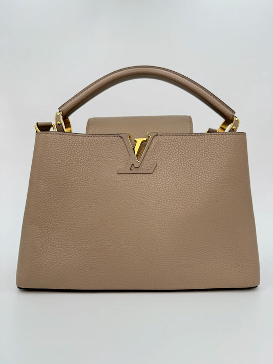(AJ46) Louis Vuitton Taurillon Beige Capucines MM Size, Gold Hardware