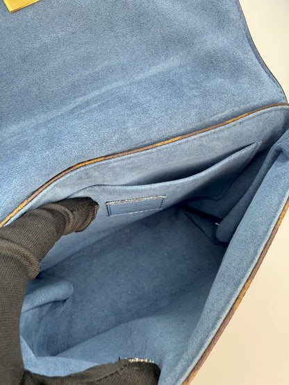 (AJ47) Louis Vuitton Blue/Monogram Locky BB, Gold Hardware