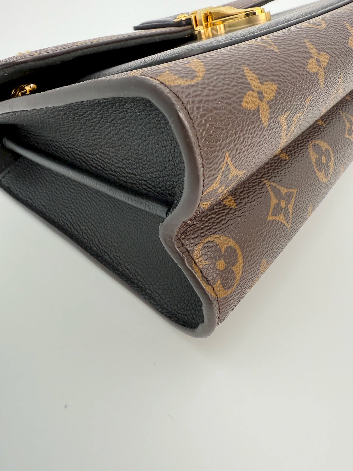 (AJ49) Louis Vuitton Black/Monogram Victoire Crossbody Bag, Gold Hardware