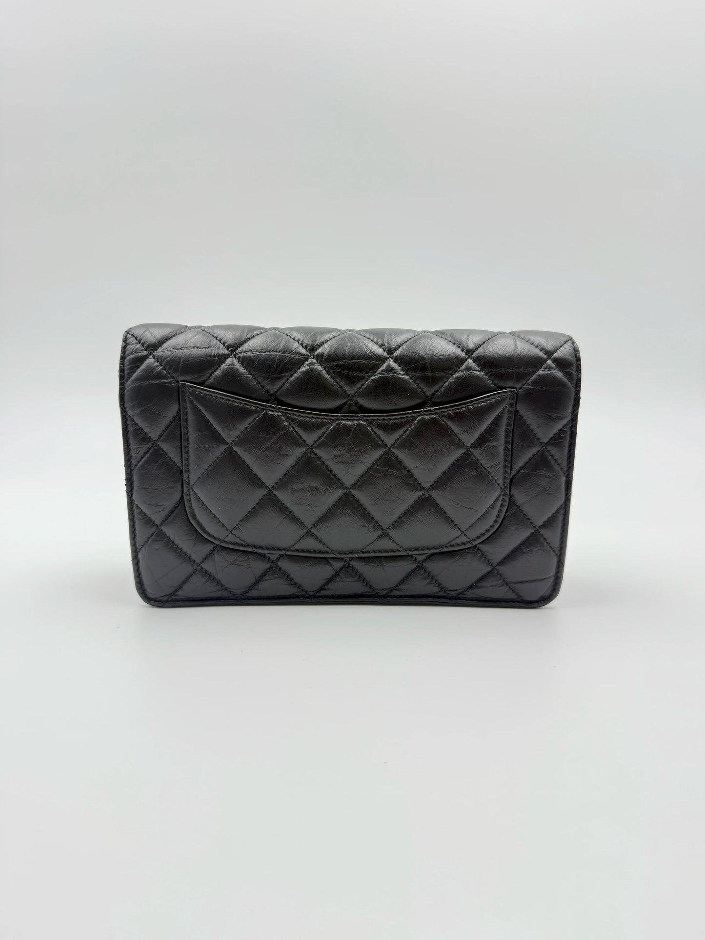 (AJ66) Chanel Lucky Charm Wallet on Chain