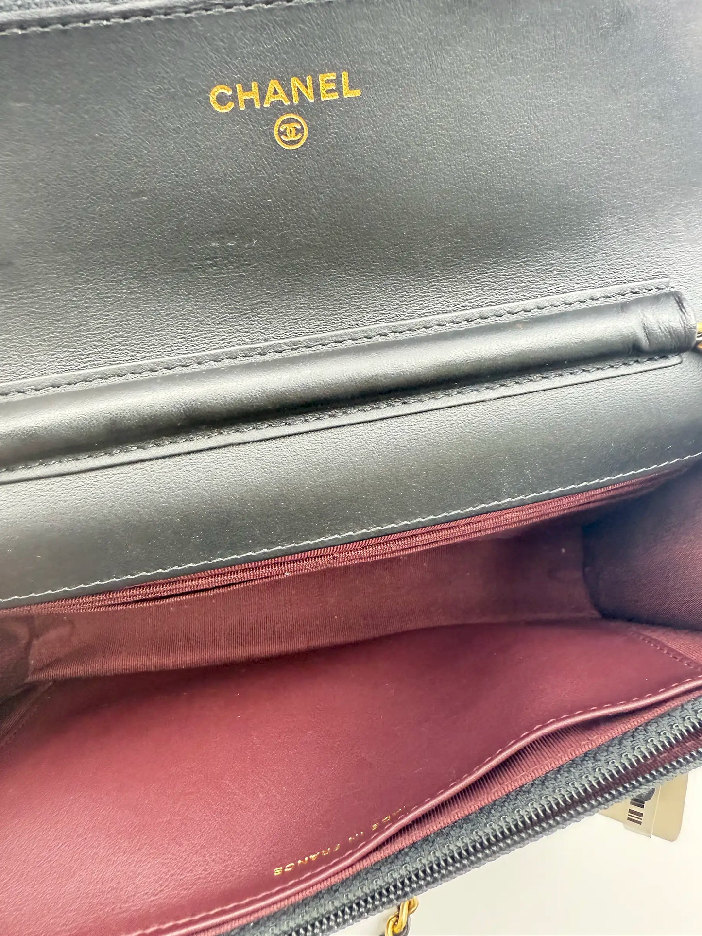(AJ66) Chanel Lucky Charm Wallet on Chain