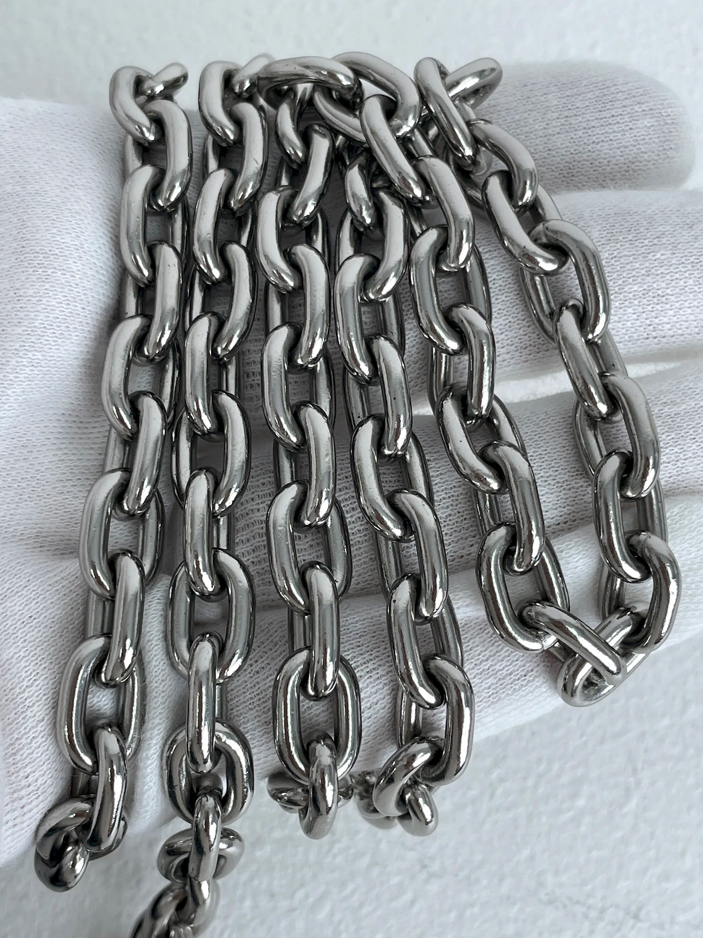 (A21) Louis Vuitton Black Epi Twist Wallet on Chain Silver Hardware With Code