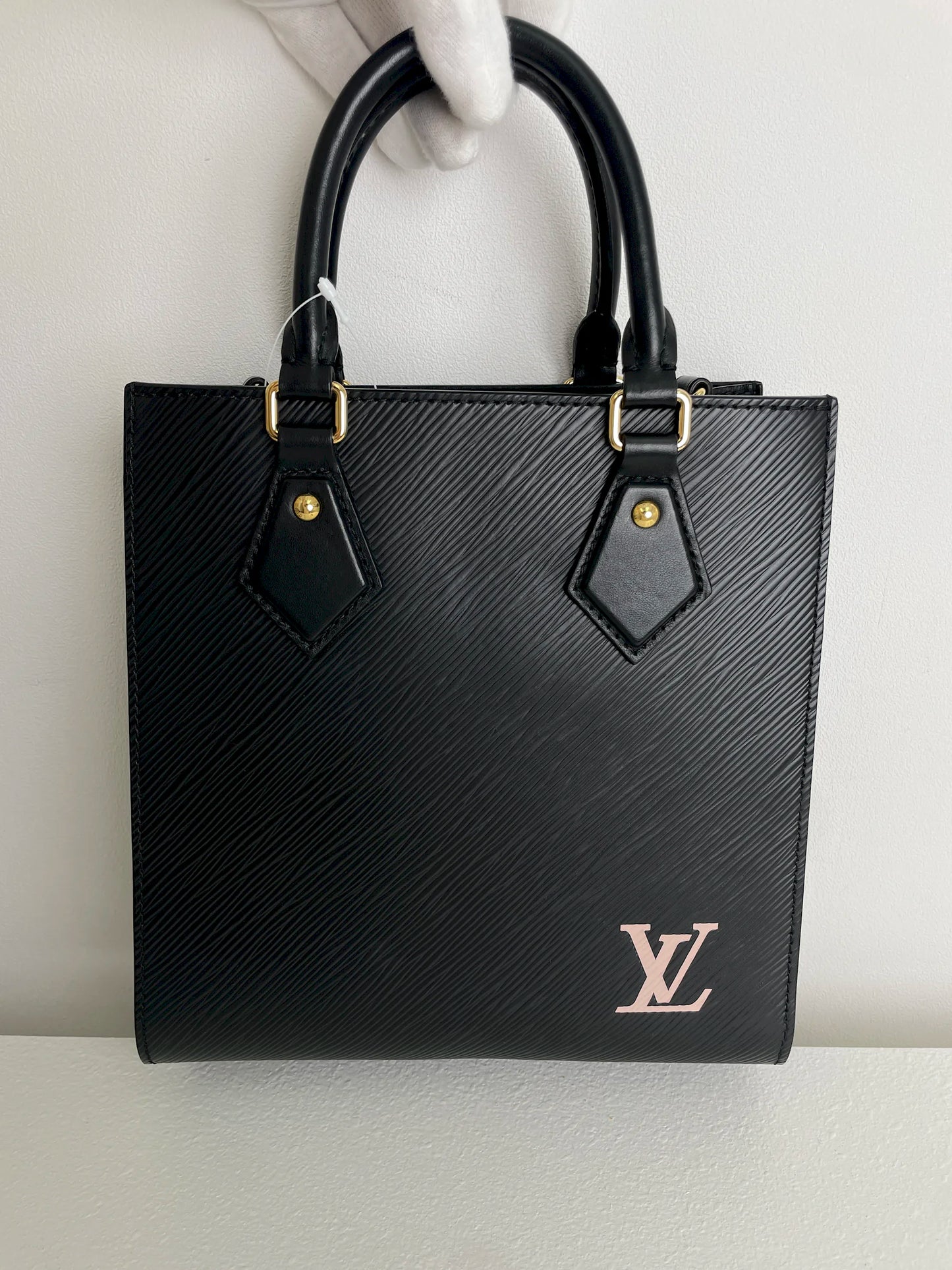 (A22) Louis Vuitton Black Epi Sac Plat BB Gold Hardware RFID