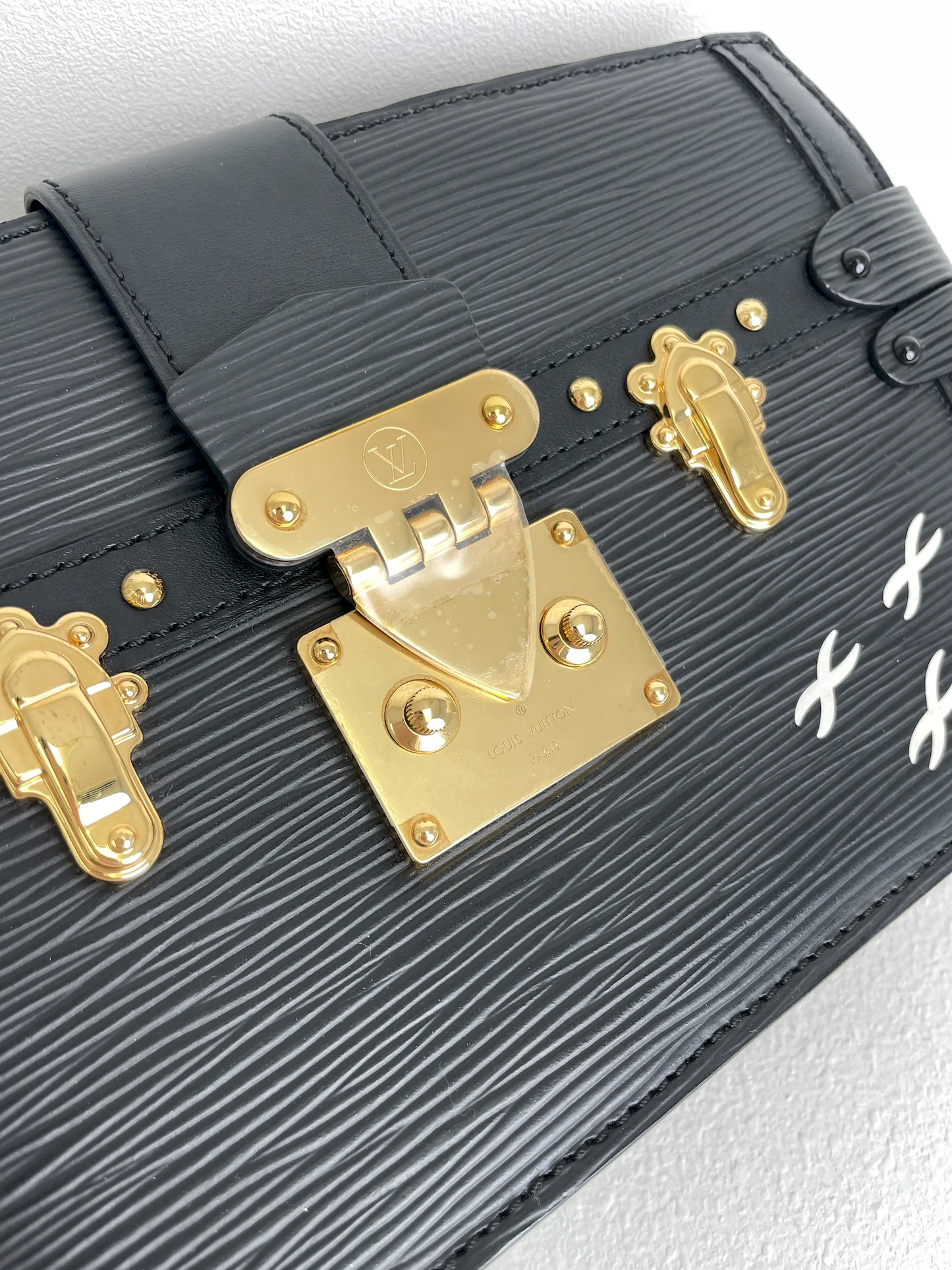 (A29) Louis Vuitton Black Epi Petite Malle Gold Hardware Removable and Adjustable Strap