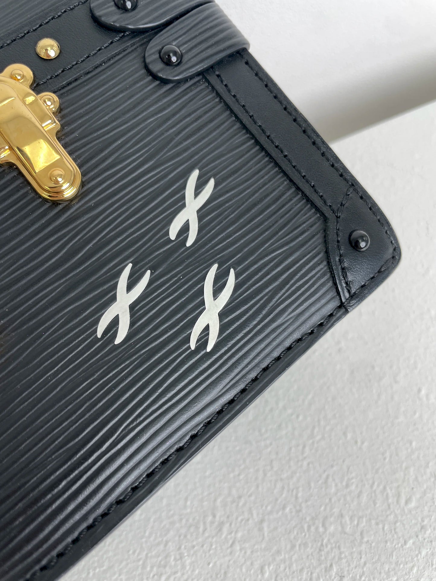 (A29) Louis Vuitton Black Epi Petite Malle Gold Hardware Removable and Adjustable Strap
